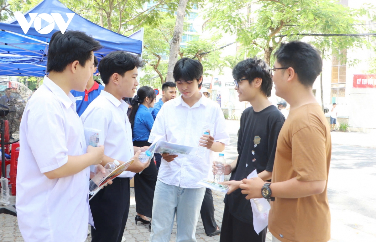 Đề thi chính thức môn Sinh học kỳ thi tốt nghiệp THPT 2025